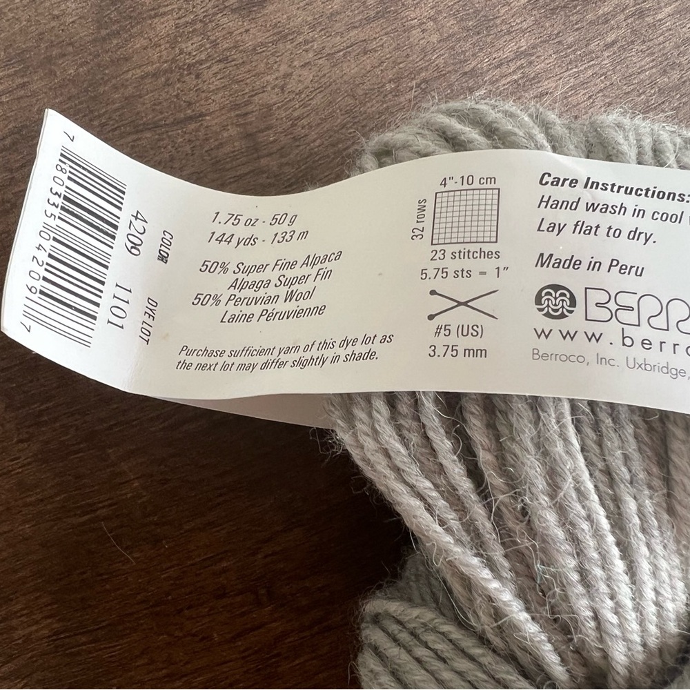 Berroco Ultra Alpaca Light 1152 Yards 14 Ounces Total - 50% Wool 50% Alpaca SOFT - Picture 7 of 9